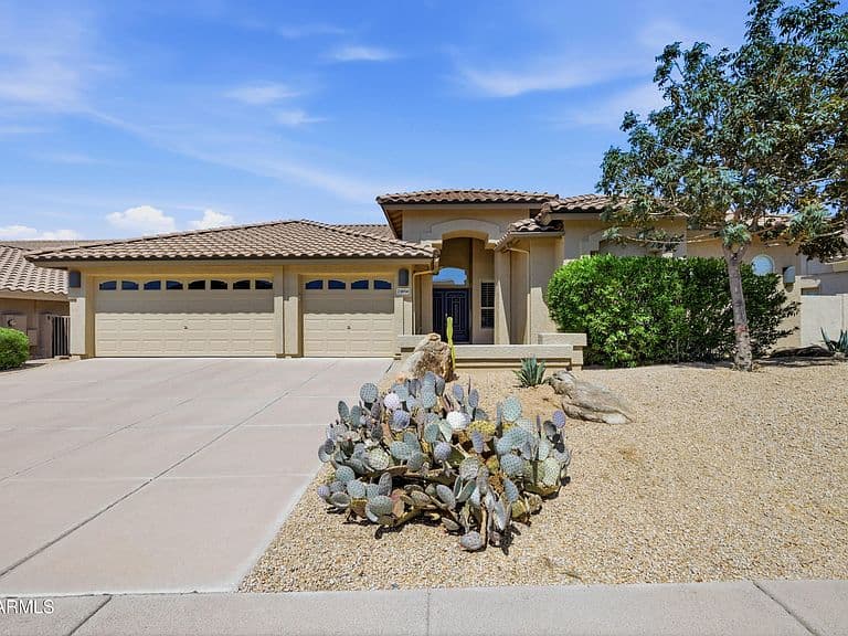 23854 N 74TH Place photo 2