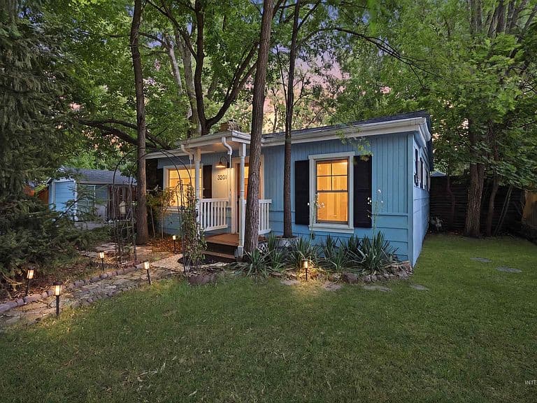 3201 W Bellomy Ln photo 1