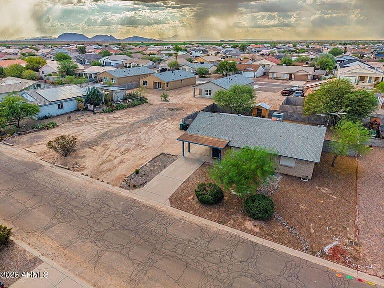 10577 W FERNANDO Drive photo 3