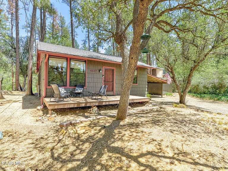 4647 S Ponderosa Park Rd photo 2
