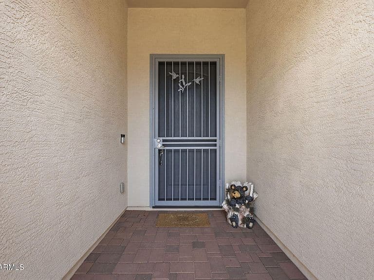 5301 N GRAND CANYON Drive photo 4