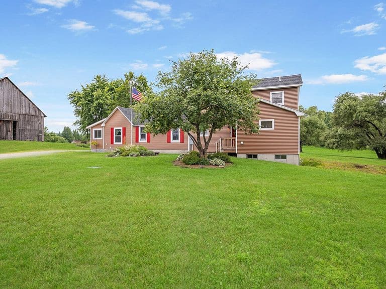 512 Elm Street photo 3