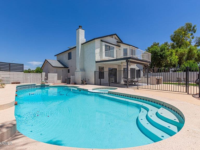 4933 E Downing St photo 1