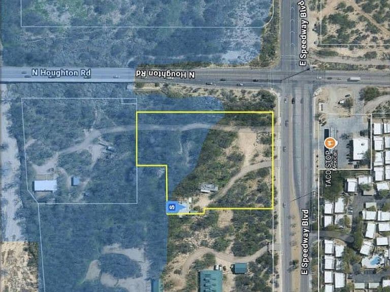 10241 E Speedway Blvd photo 5