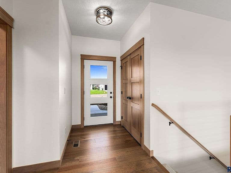 6413 E Fieldview St photo 2
