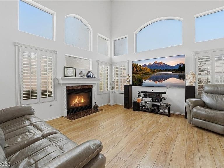 5251 Ladyhawk Way photo 3