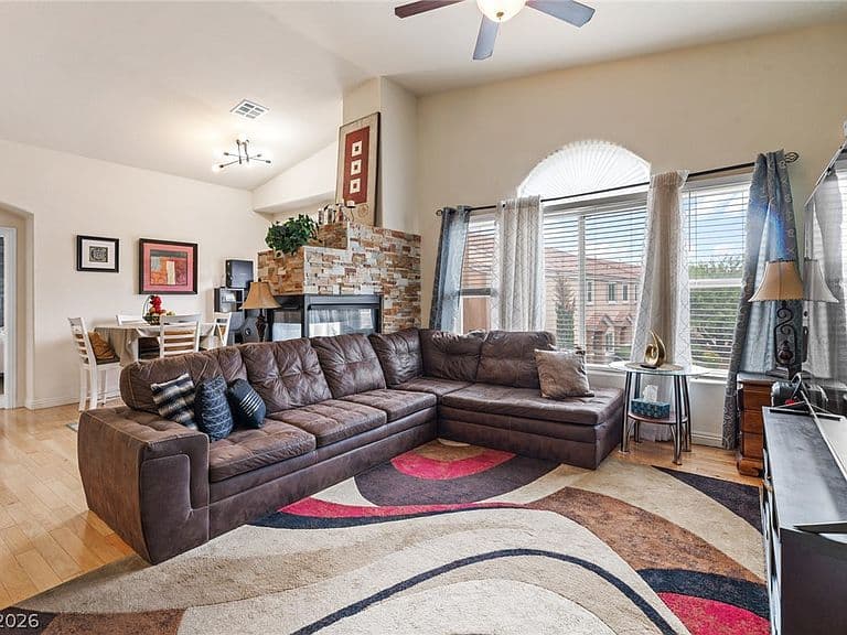 8779 Horizon Wind Ave Unit 101 photo 2