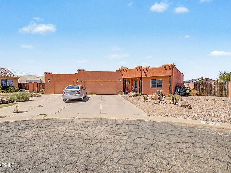 11036 W MALIBU Circle photo 1