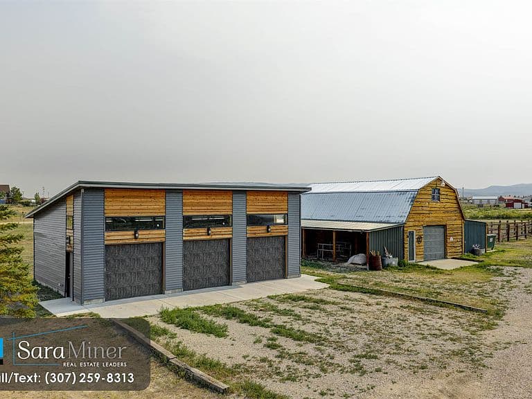 13876 Bates Creek Ln photo 4