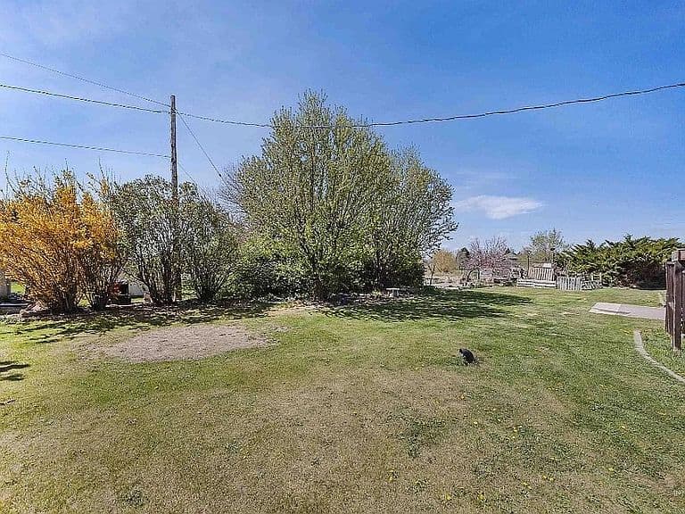 2641 Sunset Dr photo 4