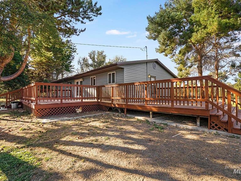 4796 River Rd photo 3