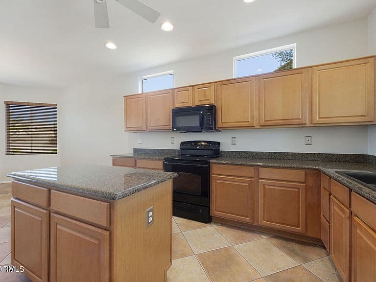15251 W CAMINO ESTRELLA Drive photo 5