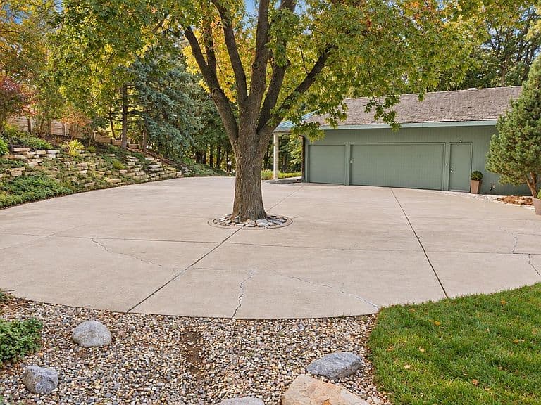205 E Deer Haven Pl photo 3