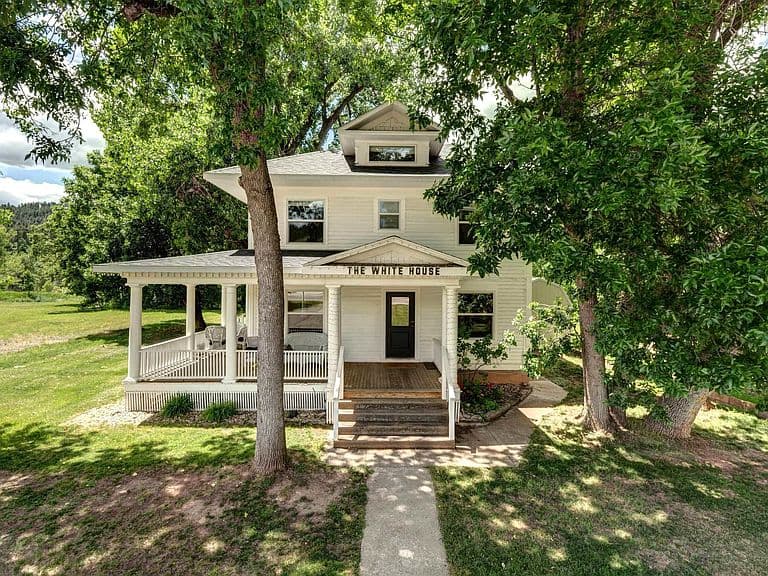 513 Spearfish Canyon Rd photo 1