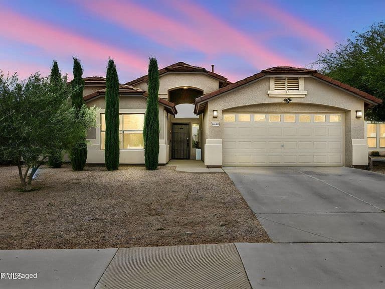 43520 W SUNLAND Drive photo 3