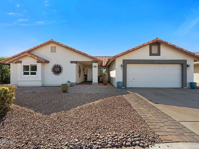2622 LEISURE WORLD -- photo 1