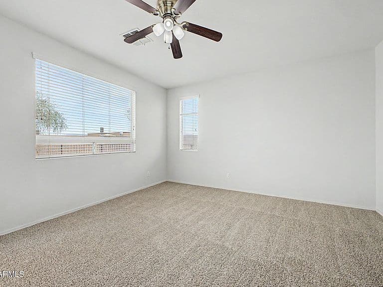 2642 S 90TH Glen photo 5