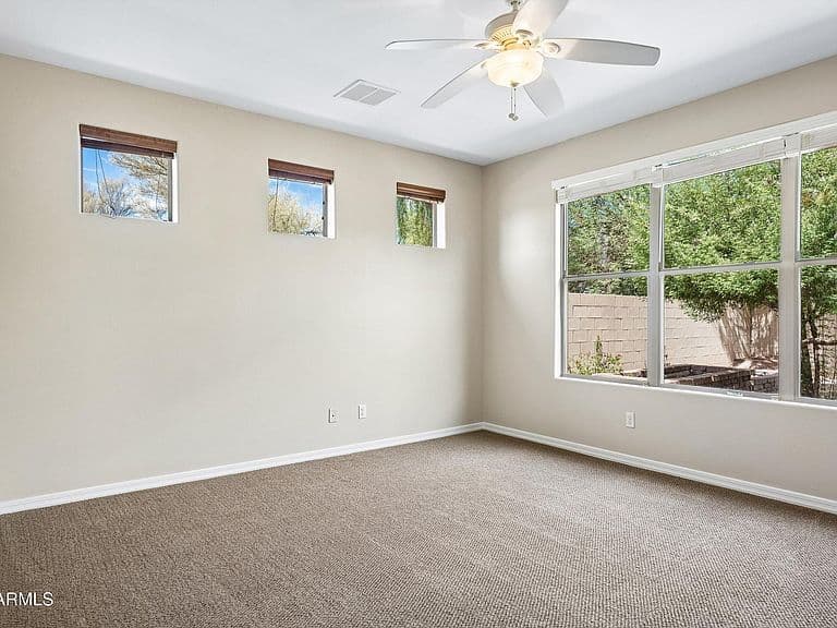 44186 W MESCAL Street photo 4