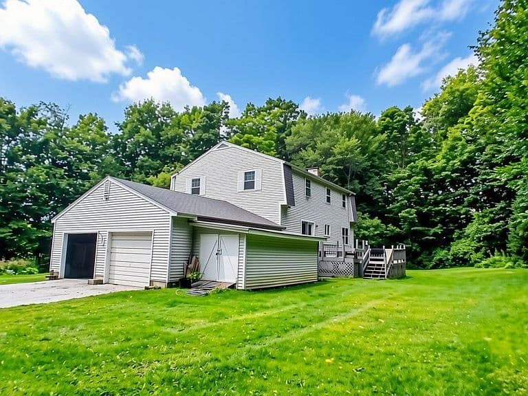 384 Duffy Road photo 5