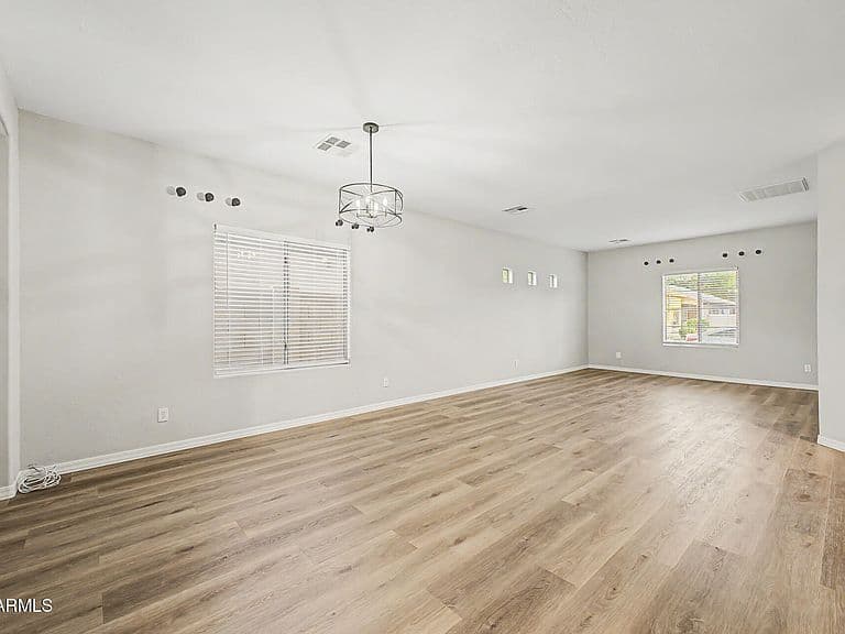 10116 W LUXTON Lane photo 5