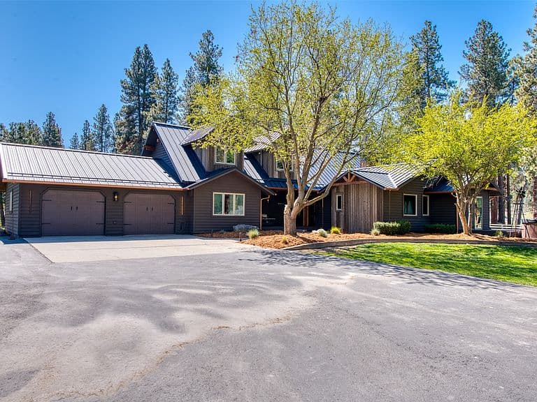 229 Camas Creek Loop photo 2