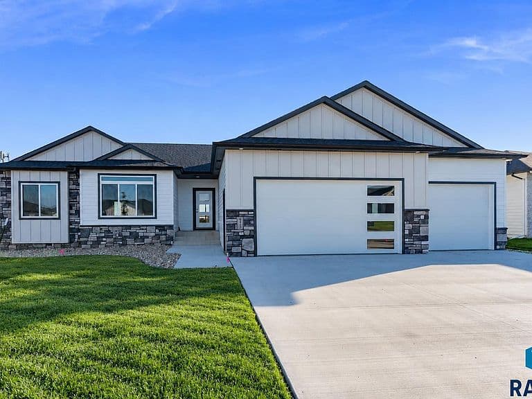 6413 E Fieldview St photo 1