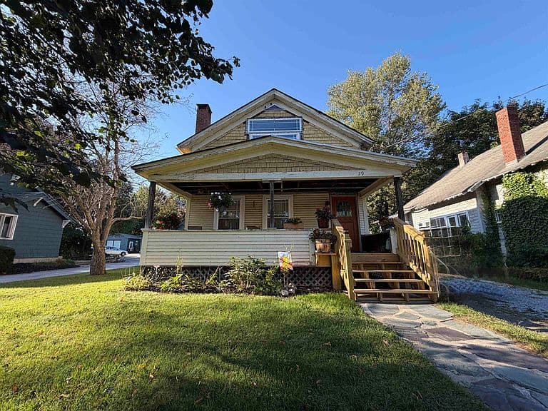 59 Jackson Avenue photo 1