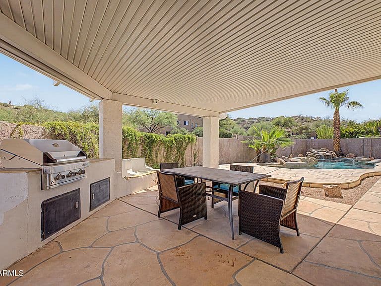 17039 E DE ANZA Drive photo 3