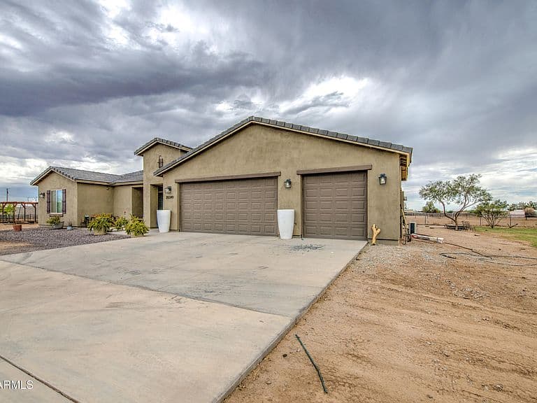 20349 W Hubbard Road photo 5