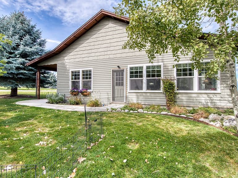 418 Lower Sky Way photo 3