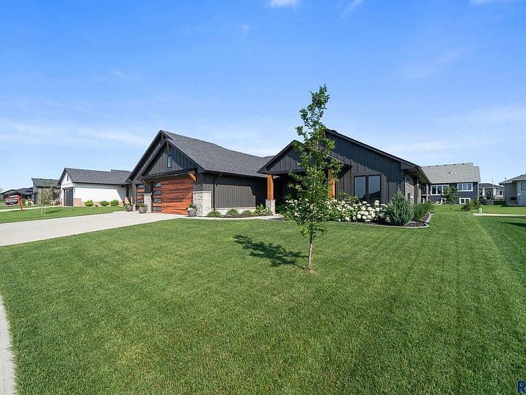 5505 E Canter Ridge Cir photo 5