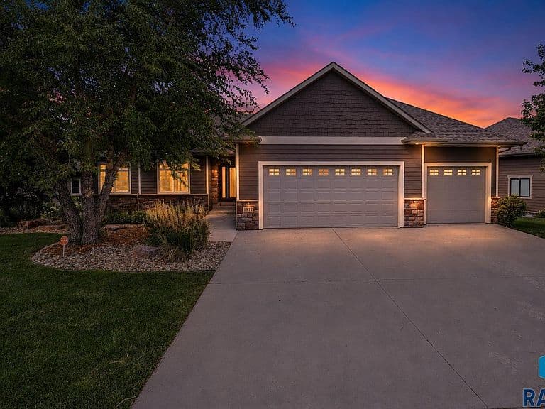 1817 S Copper Crest Cir photo 1