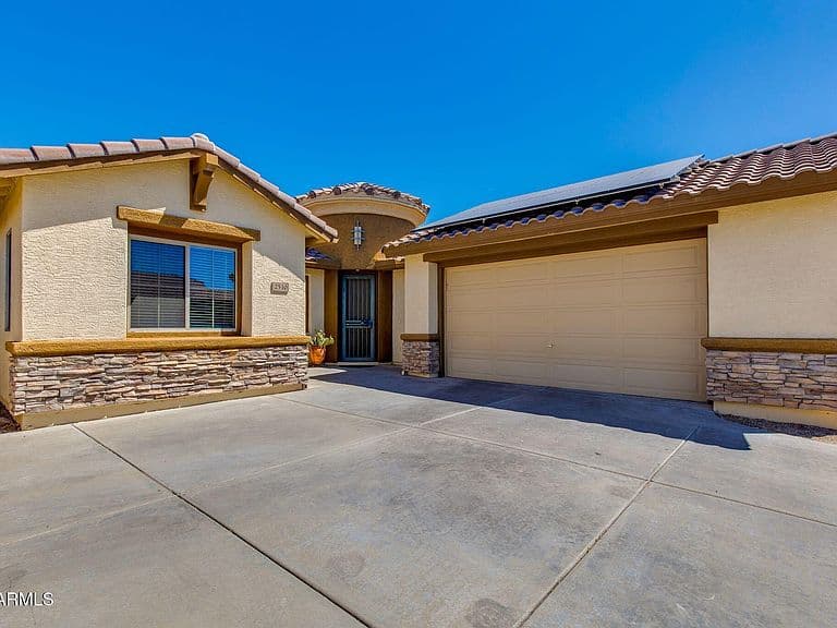 2510 W COYOTE CREEK Drive photo 1