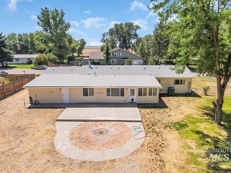 11140 W Gila Dr photo 4