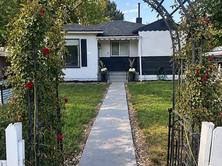 767 Shoup Ave photo 1