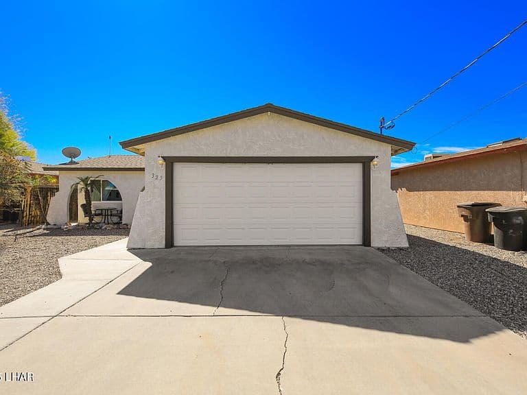 325 N Misty Ln photo 4