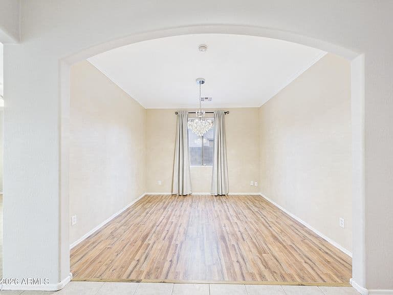 43650 W OSTER Drive photo 5
