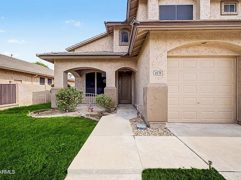 6579 W ORAIBI Drive photo 4