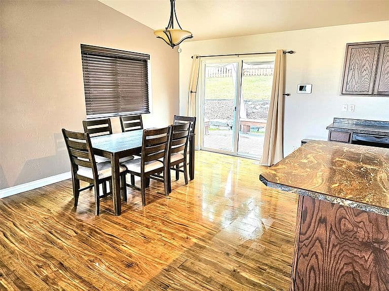 183 Lupine Dr photo 5