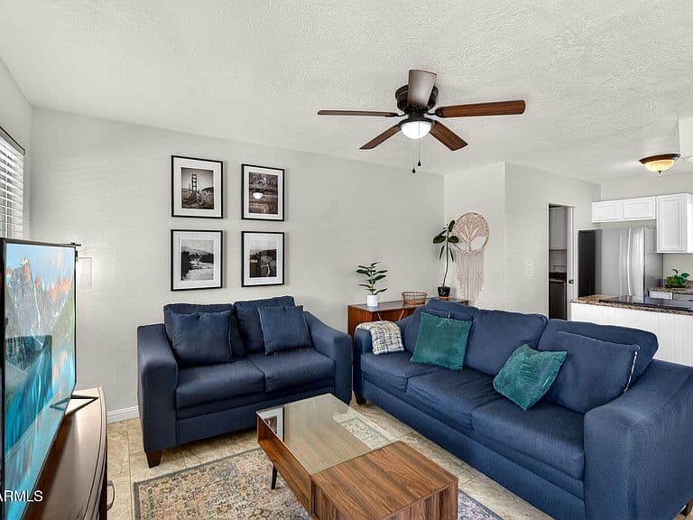 408 N LOS FELIZ Drive photo 1