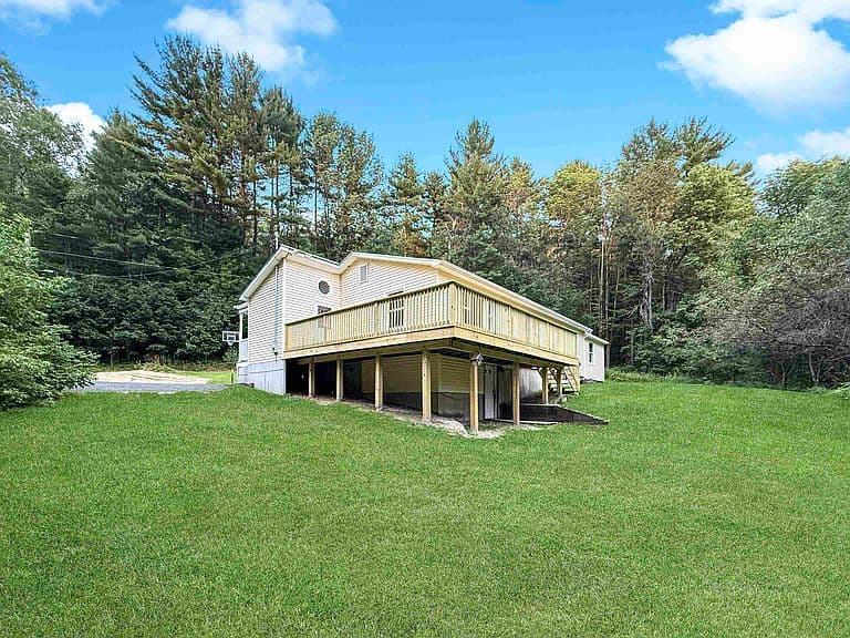 192 East Cobble Hill Road photo 1