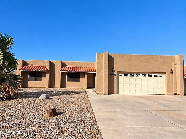 15658 APACHE Loop photo 1