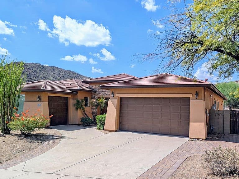 26650 N 86TH Drive photo 1