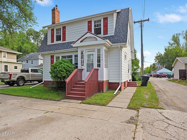 515 8th Ave S photo 2
