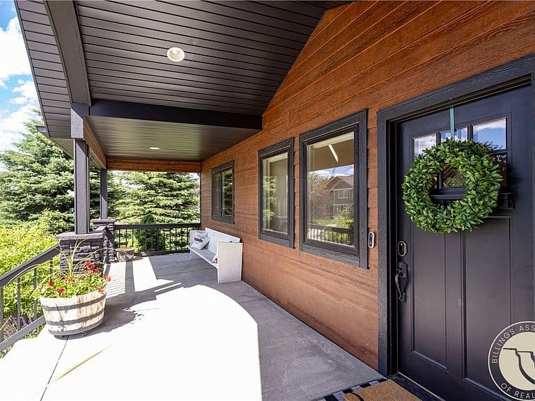 4411 Iron Horse Trl photo 5