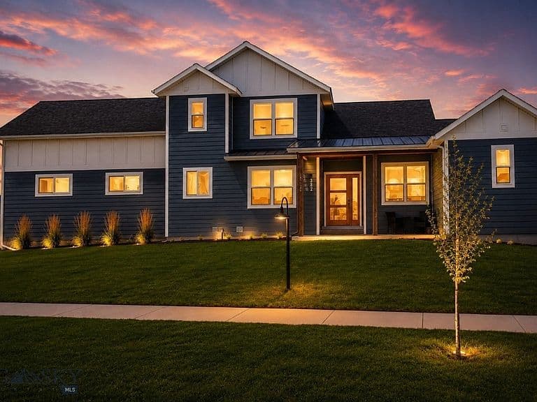 382 Talon Way photo 4