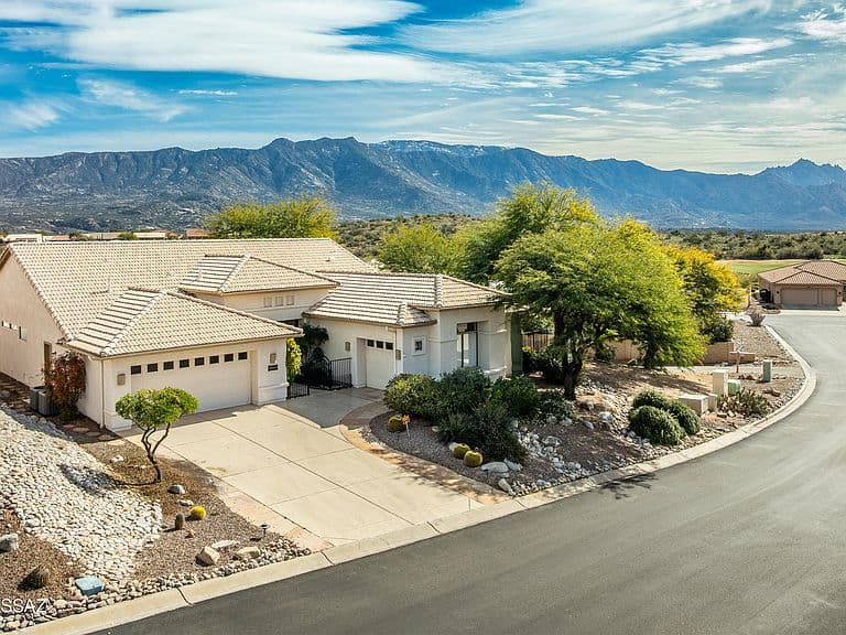 38665 S Sand Crest Dr photo 1