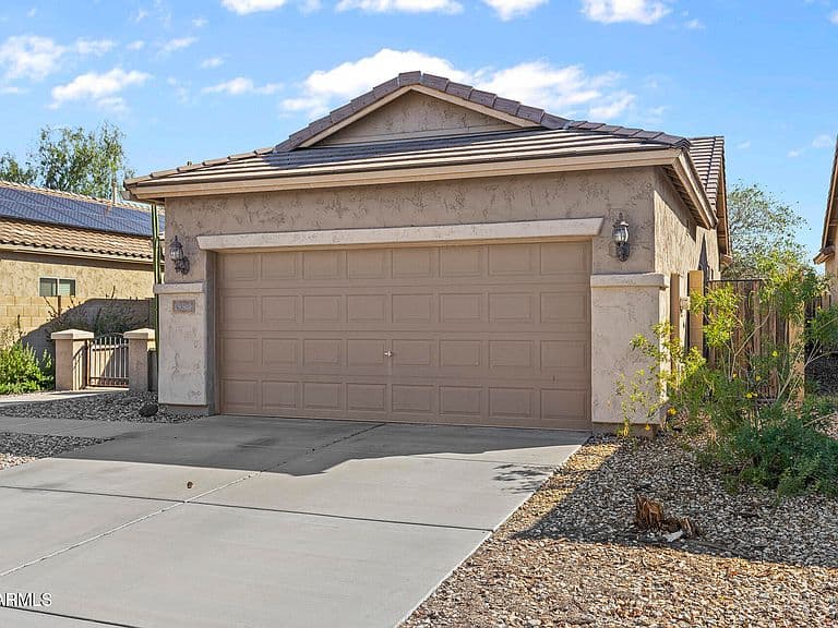 19369 W WOODLANDS Avenue photo 5