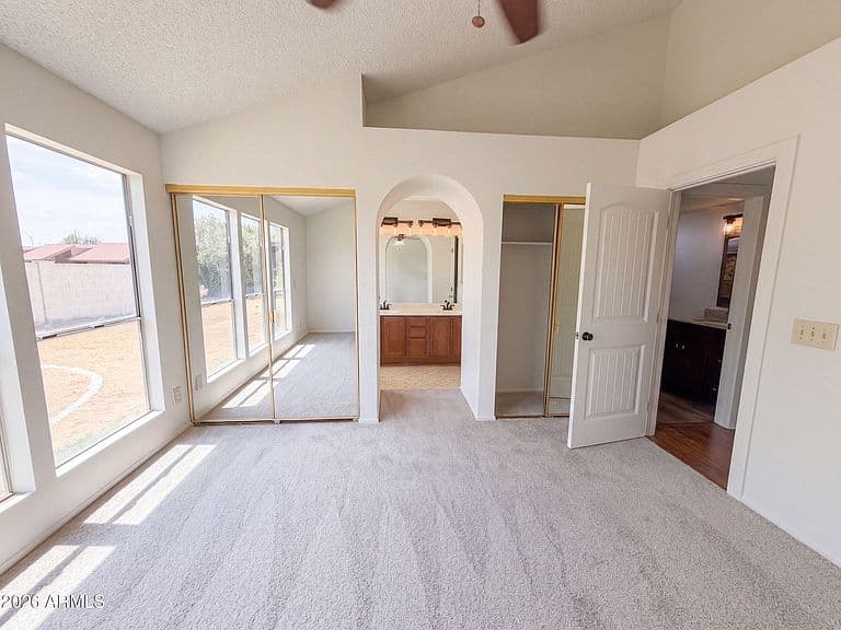 615 W MONTOYA Lane photo 4