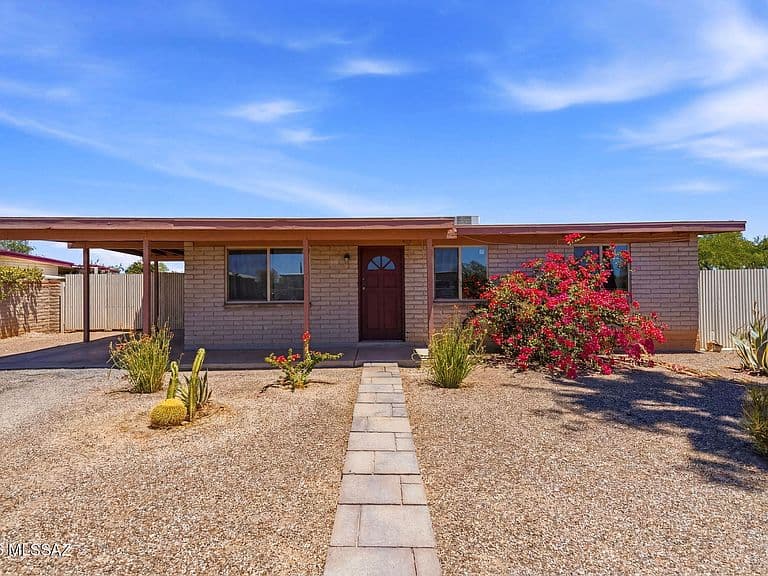 7299 E Freestone Dr photo 2